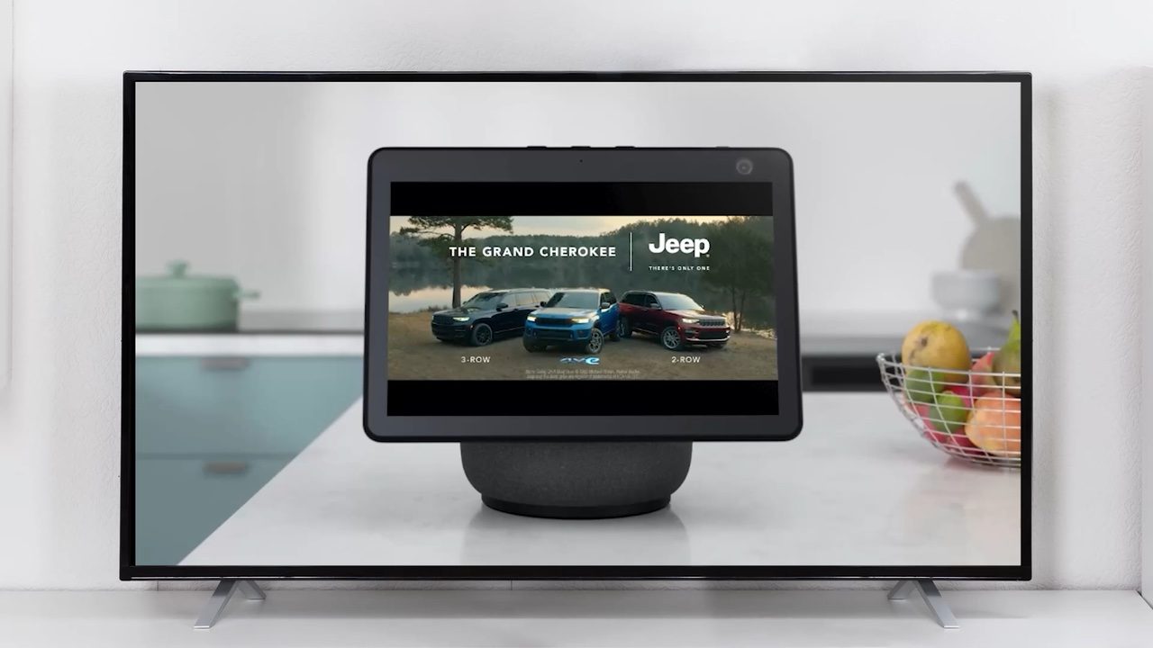 A Jeep ad running on an Echo Show's Alexa Home Screen